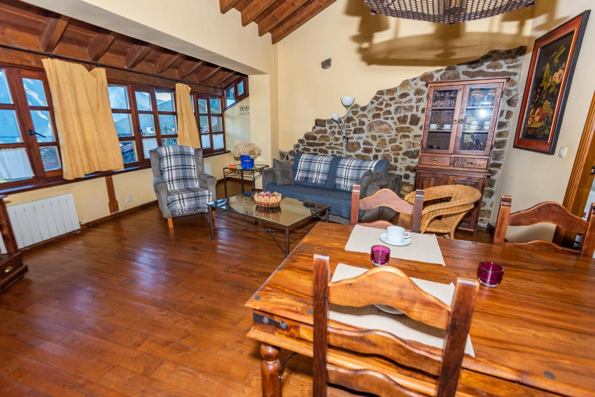 Casa De Ligueria Guest House Rozapanera Exterior photo
